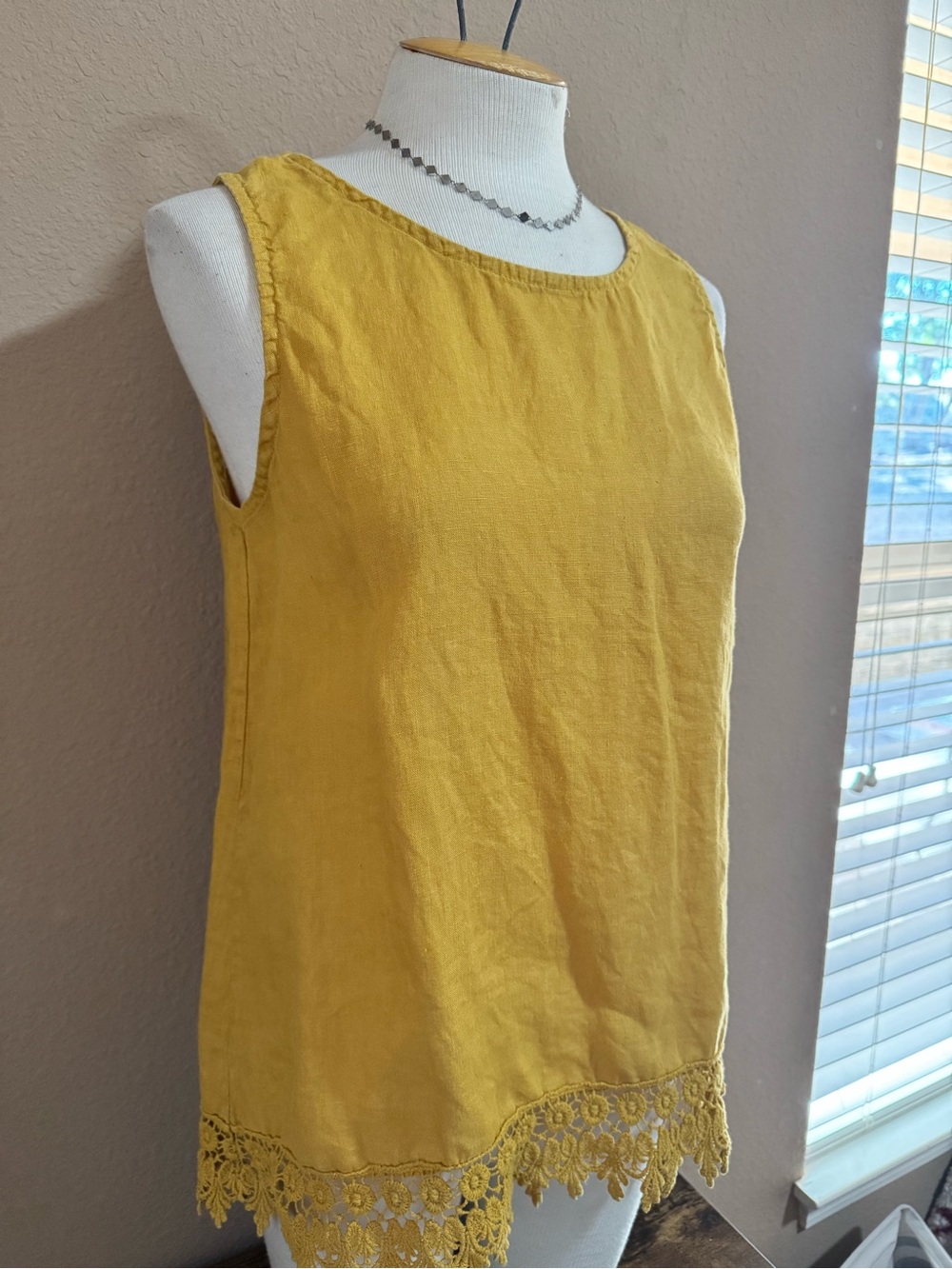 100% LINEN Terzo Millennio - Linen Tank Top with Crochet Hem